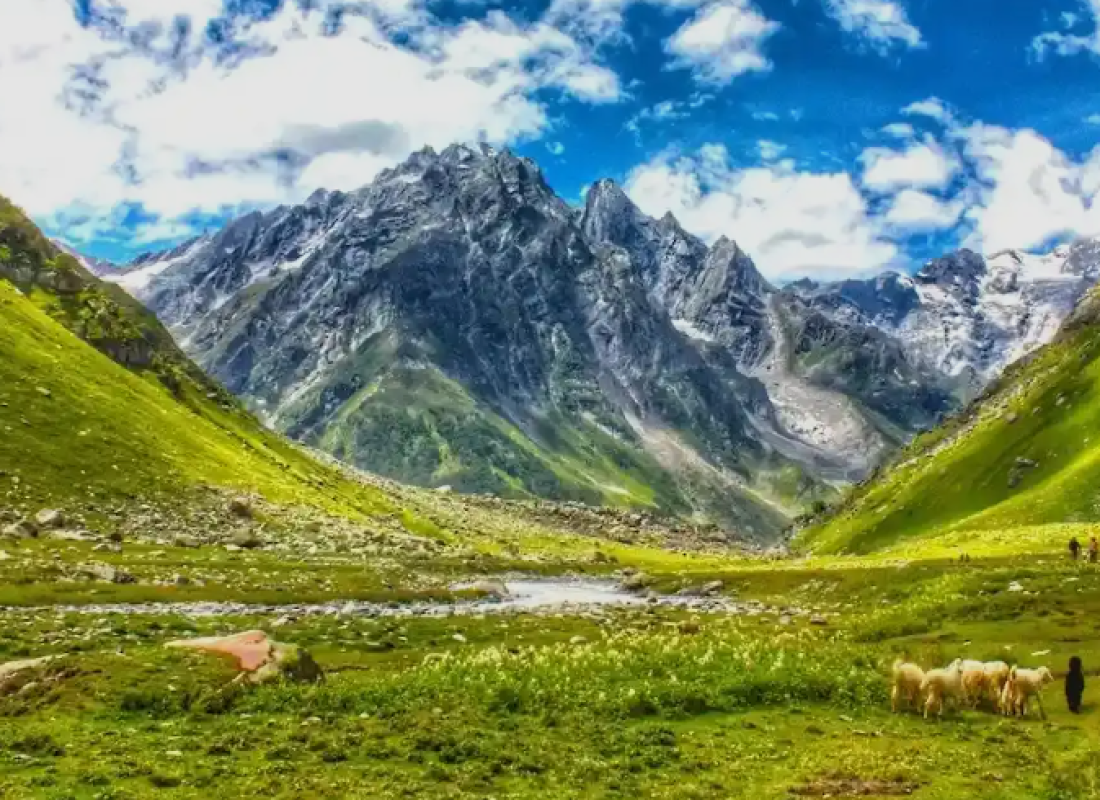 Spiti Valley Tour Package with Chandra Taal